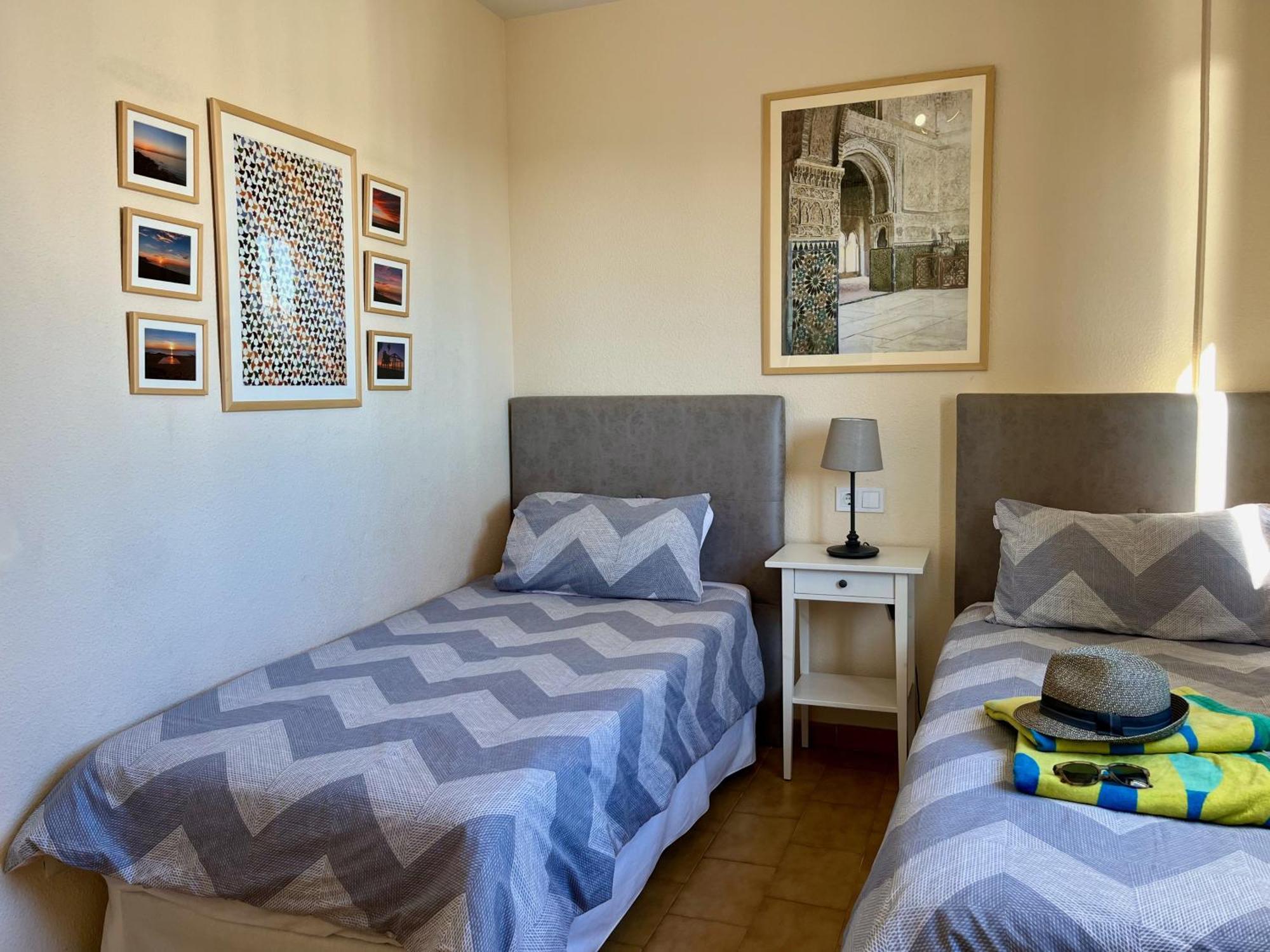 Calabella 1 Pirate View, Frontline Beach La Cala De Mijas, Wi-Fi מראה חיצוני תמונה