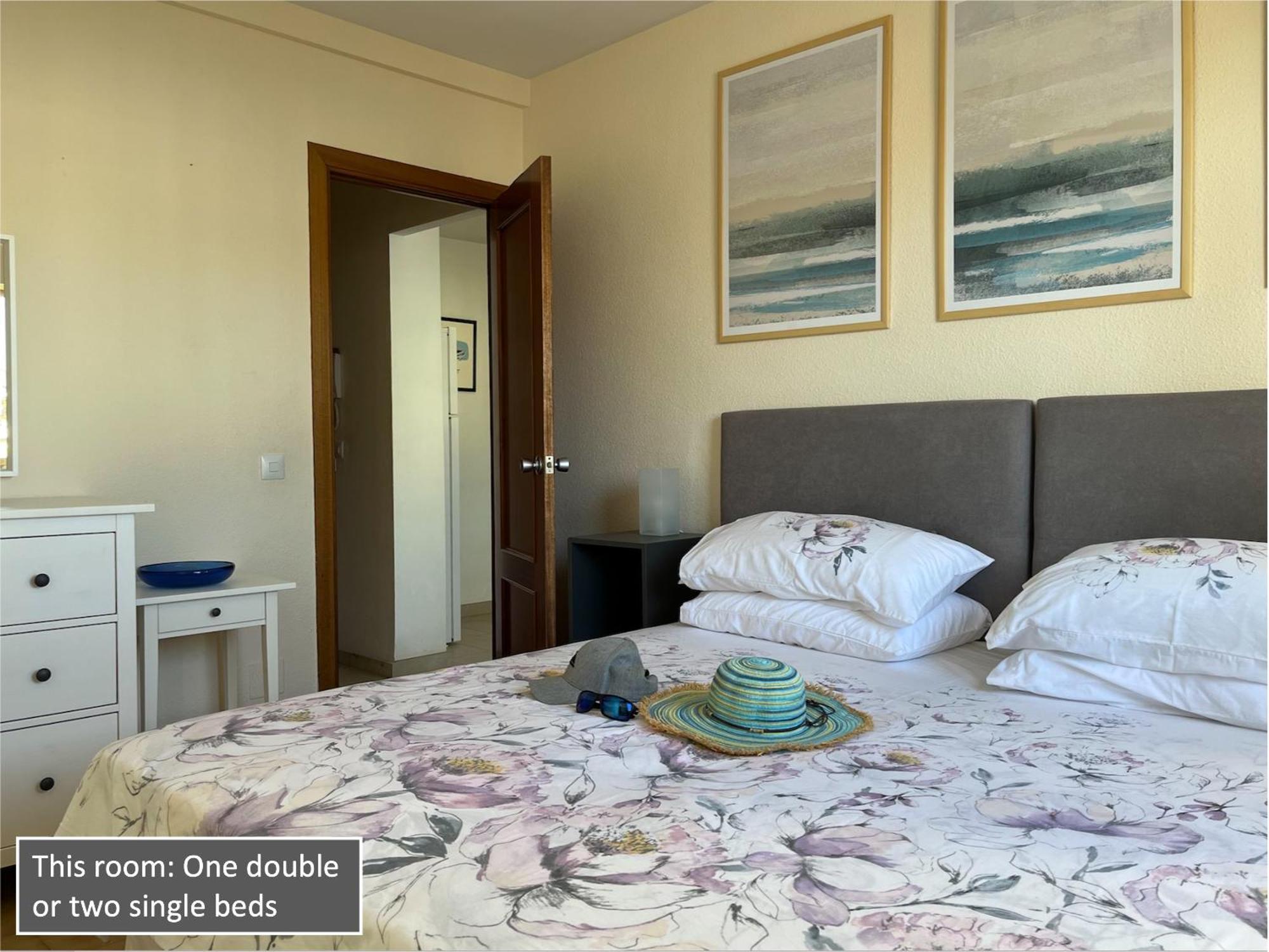 Calabella 1 Pirate View, Frontline Beach La Cala De Mijas, Wi-Fi מראה חיצוני תמונה